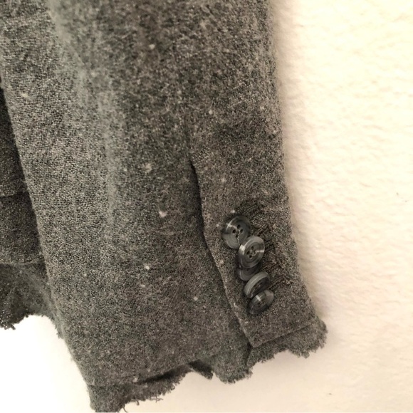 Elizabeth and James Raw Edge Wool Blend Blazer - Picture 14 of 16